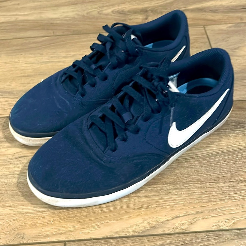 Nike SB Check Solarsoft Canvas size 8.5